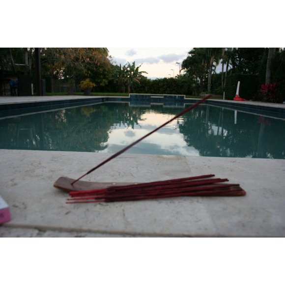 Triskel Resin Incense Sticks - Sweet Copal - Picture 4 of 5